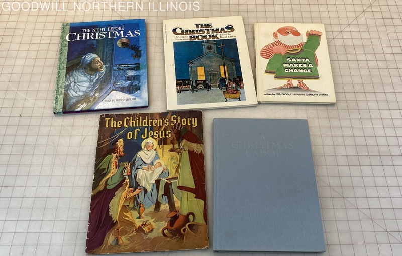 Kids Christmas Books Lot: Night Before/Santa's Make A Change/Jesus Story
