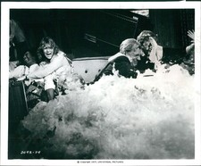 1977 Joseph Cotten Brenda Vaccaro Airport '77 Disaster Movie Promo 8X10 Photo