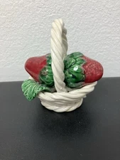 Vintage Ceramic Strawberry Basket 4.5” Lattice Handle Painted Fruit Kitchen