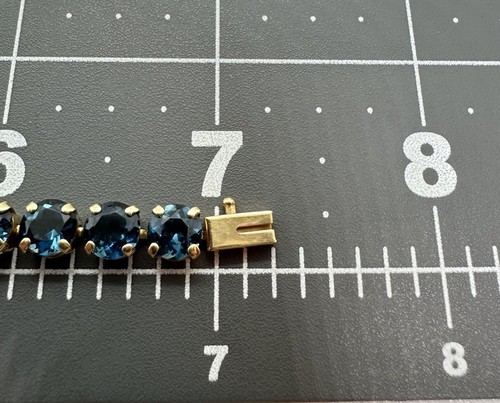 Beautiful 14K Solid Yellow Gold Blue CZ Tennis Bracelet 7.25"in 11g Minty!:) - Picture 12 of 13