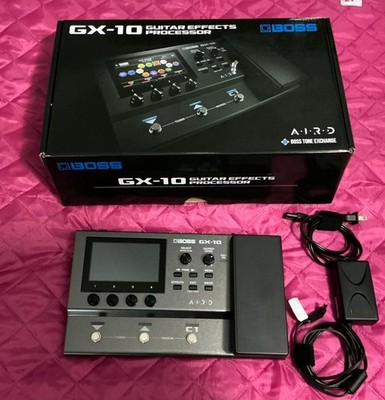 Boss GX-10 Guitar Amp modeling and effects processor w plastic carrying case