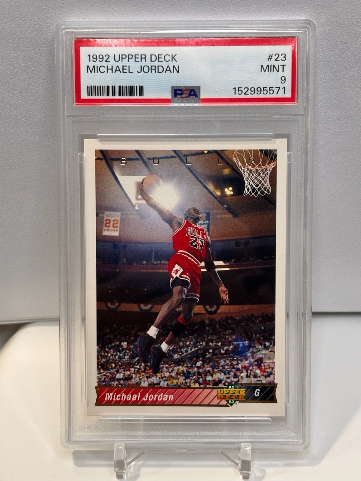 Upper Deck 1992 Michael Jordan #23 PSA 9 Chicago Bulls