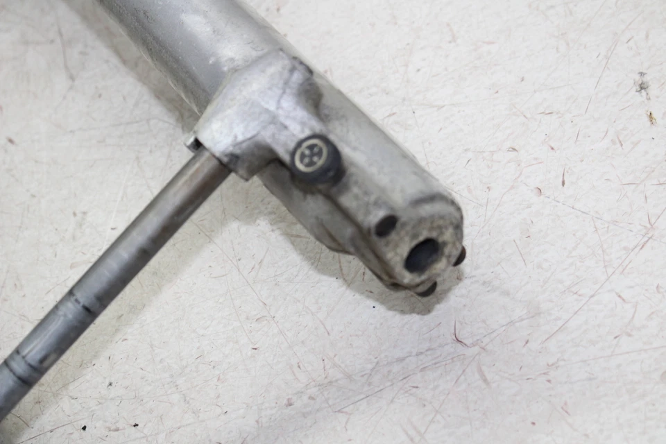 Honda Magna 700 VF700C 1985 horquillas delanteras juego de suspensión de choque par Foto 2 de 4