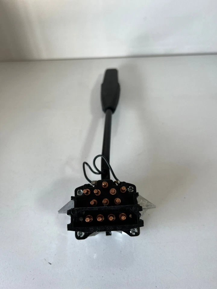 Nuevo indicador - tallo interruptor bocina para Ford Escort Capri 75AG13335AB Foto 2 de 4