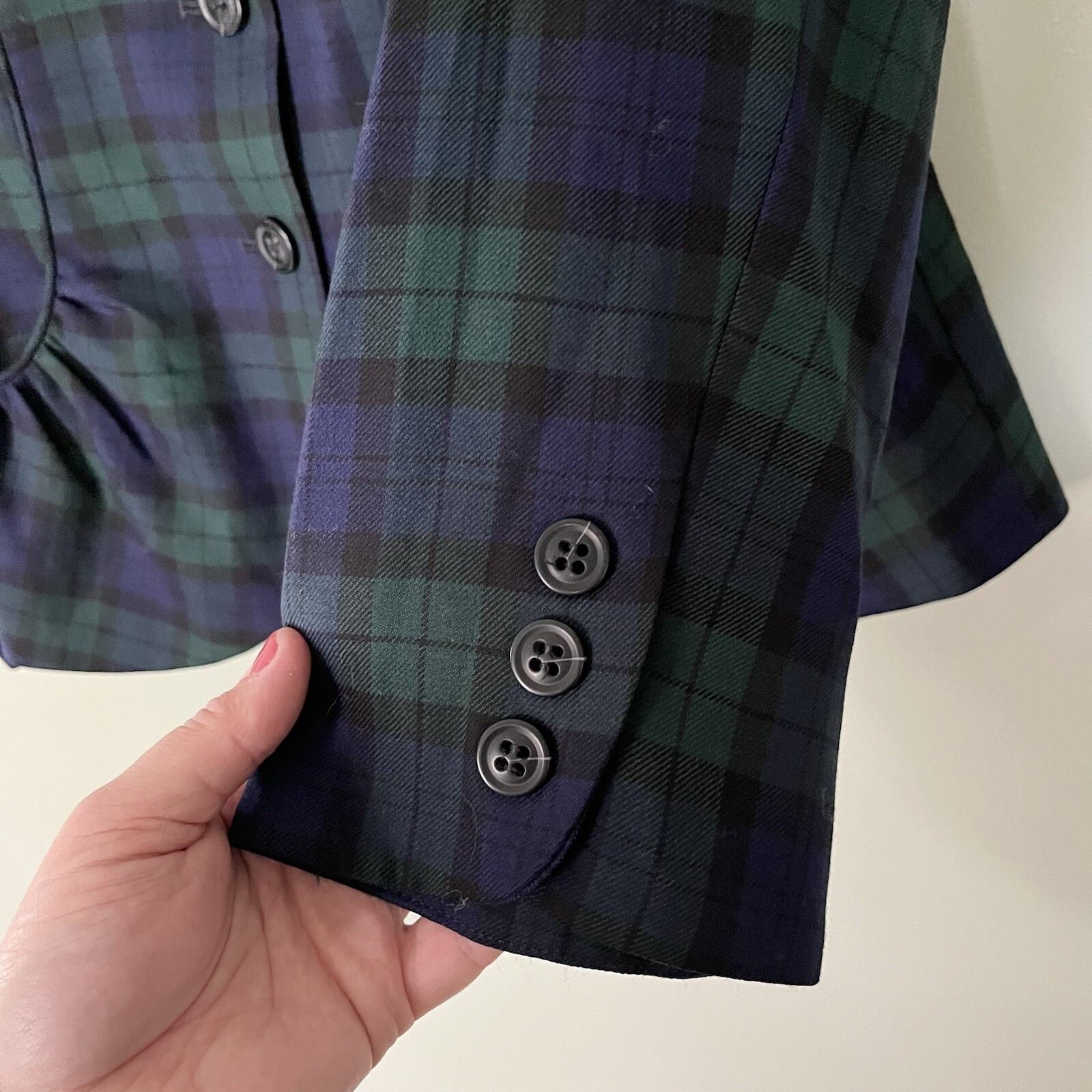 Pendleton Virgin Wool Women’s 3 Button Closure Pl… - image 7