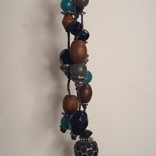Y Shaped Long Beaded Necklace Bohemian Mixed Materials wood, acrylic, brass - Picture 2 of 8