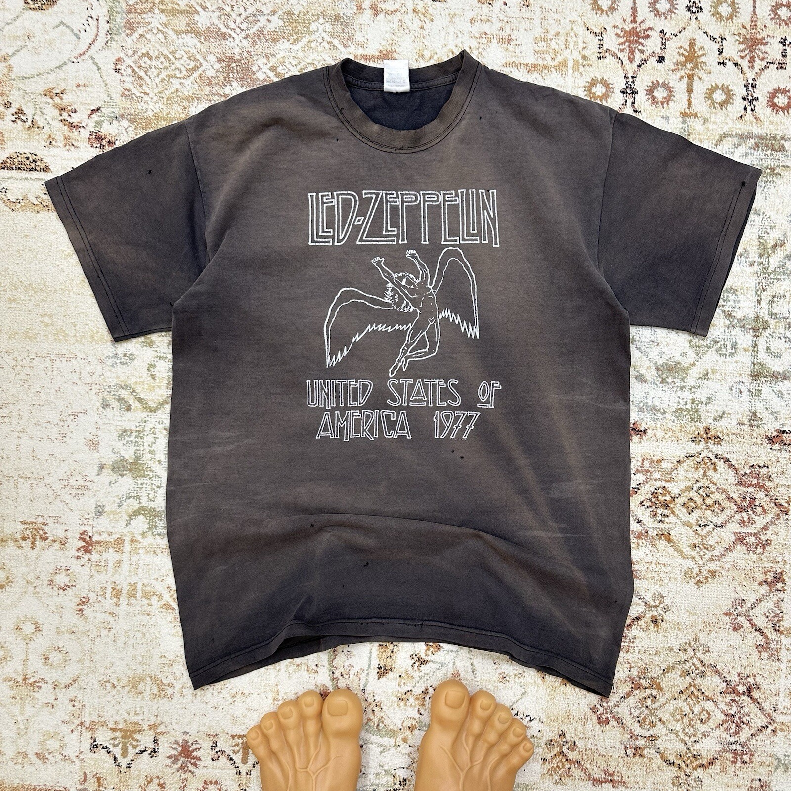 Vintage LED Zeppelin Rock T-shirts Logo 2000 USA Style Band Tee Used Crazy Fit