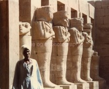 FOUND EGYPTIAN ART PHOTO Snapshot COLOR Vintage 42 LA 81 R