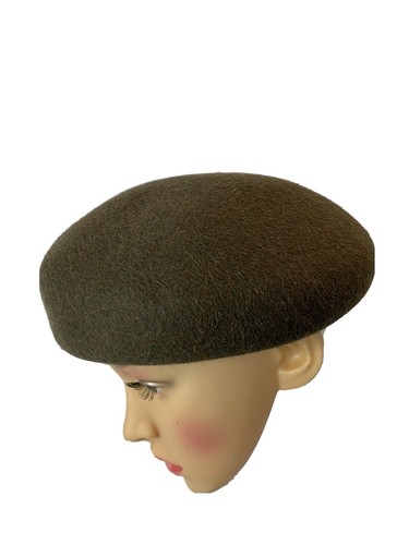 Vintage Designer Women display picture 1