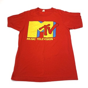 red mtv shirt