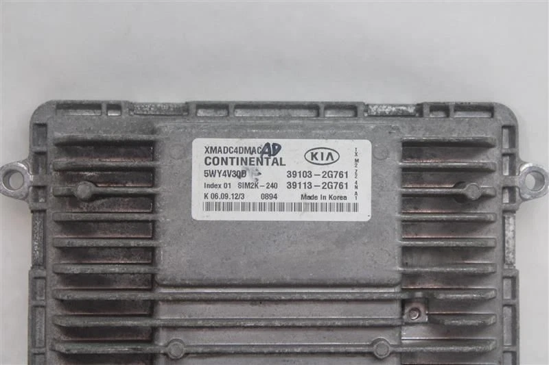 ORDENADOR ECU ECM KIA SORENTO 2011 11 2012 12 2013 13 391032G761 1263559 Foto 3 de 4