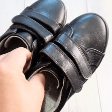  19-3944 Cat  Jack Shoes Sz 10