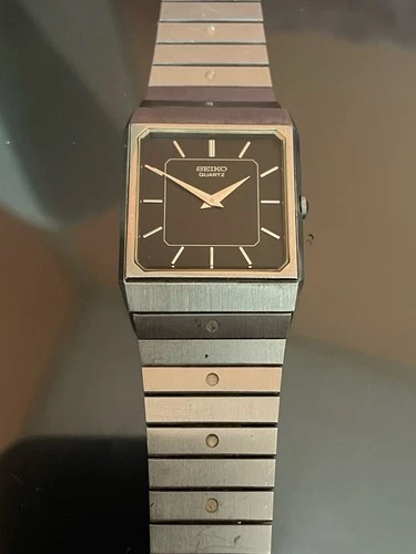 Vintage Men’s Seiko Tank Watch
