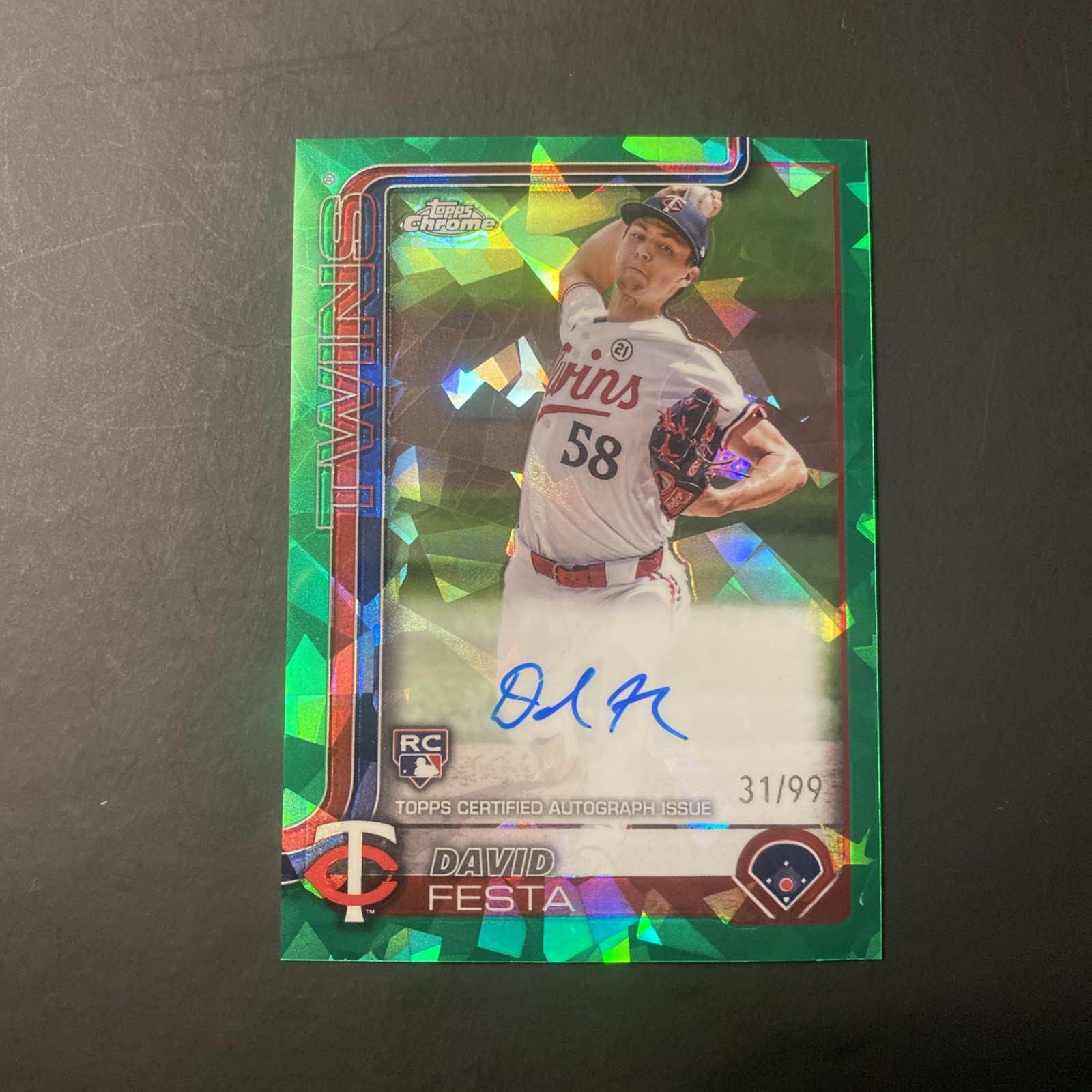 2025 Topps Chrome Sapphire DAVID FESTA RC Auto Green Refractor /99 #RA-DF