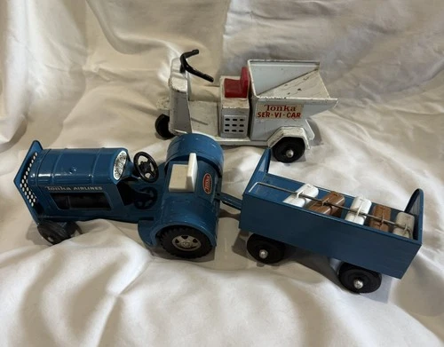 New ListingVintage Tonka Airport Ser-vi-car and Luggage Tractor