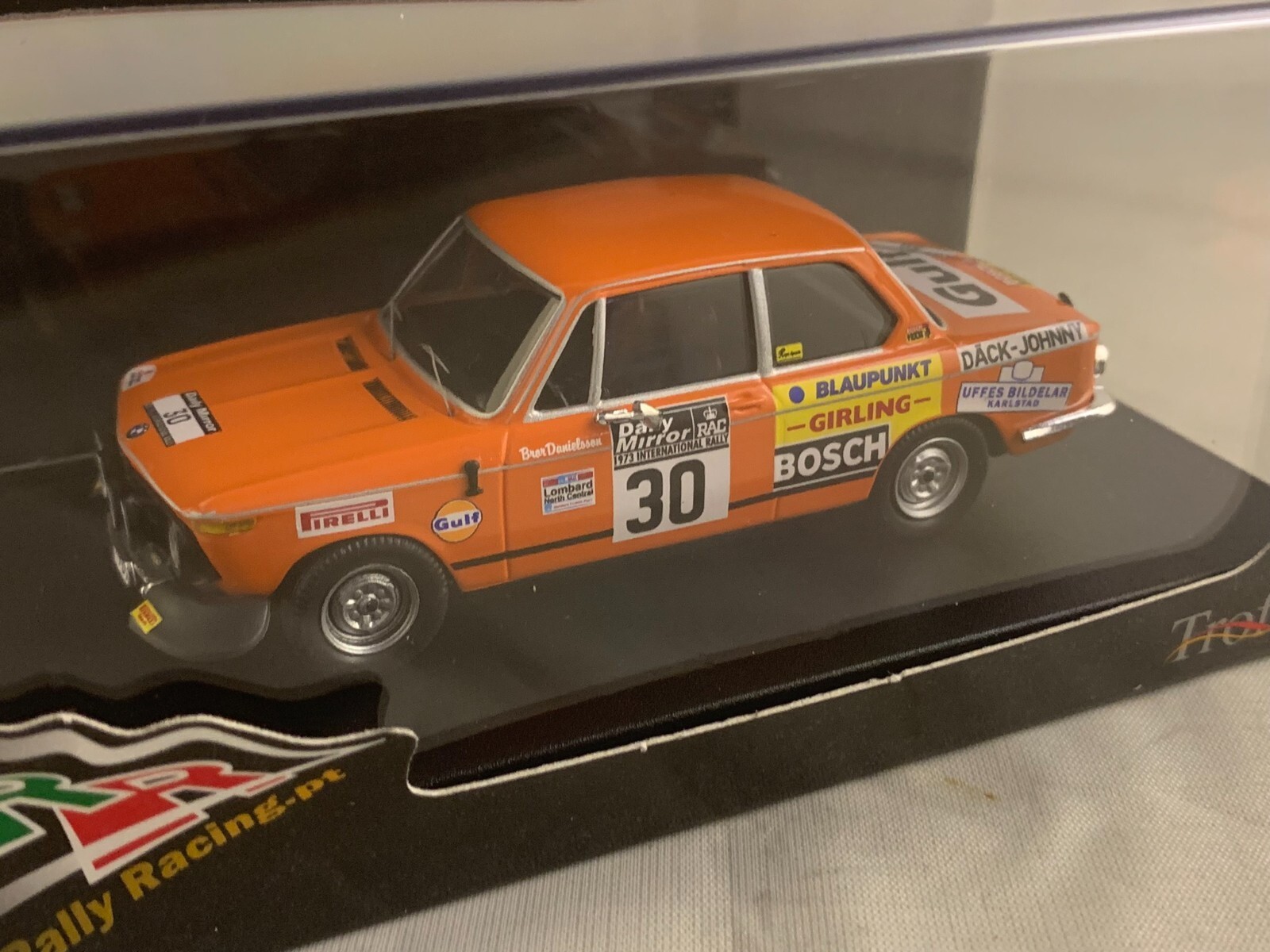 BMW 2002 E20 Trofeu 1:43 cadeau idéal pour passionné de rallye