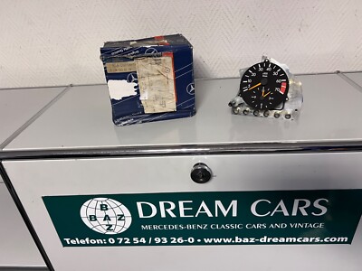 NEU NOS Mercedes W124 S124 C124 W463 M103 VDO Drehzahlmesser Uhr