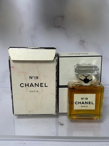 Rare Chanel No. 19 14ml 1/2 oz Parfum Perfume - 041123 B - Picture 9 of 19