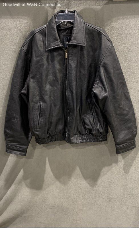 Trek Jacket Size XL Men Regular Black Basic Jacket - image 1