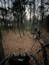 Mathews z7 Compound Bow Camo Right Hand Aluminum for Bow Hunting