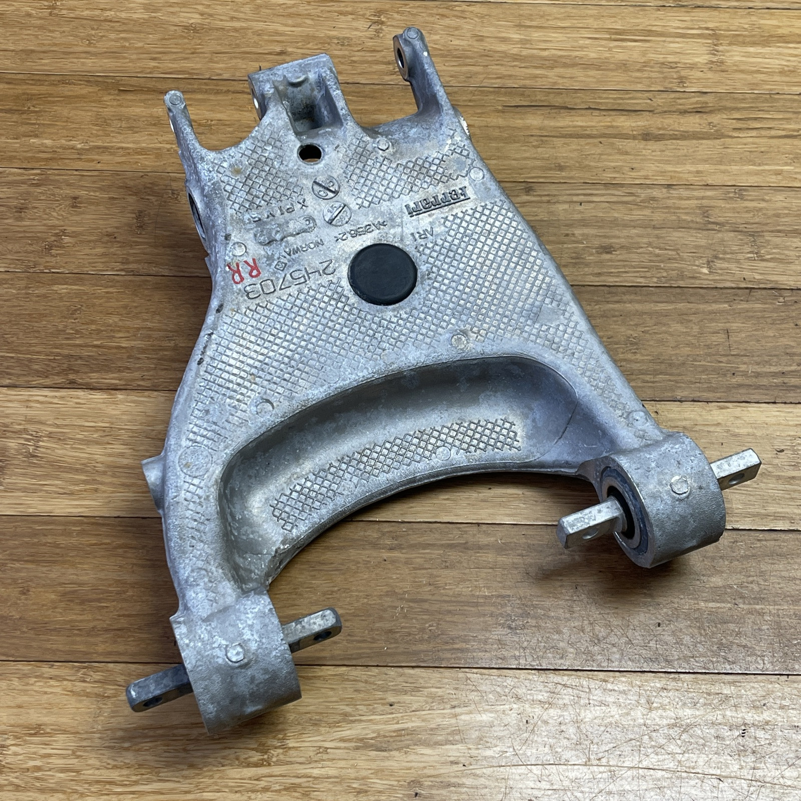 2008-2019 Ferrari California T Rear Right Lower Control Arm Link 3k Miles OEM