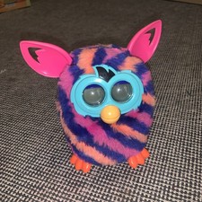 Hasbro Furby Boom Rainbow