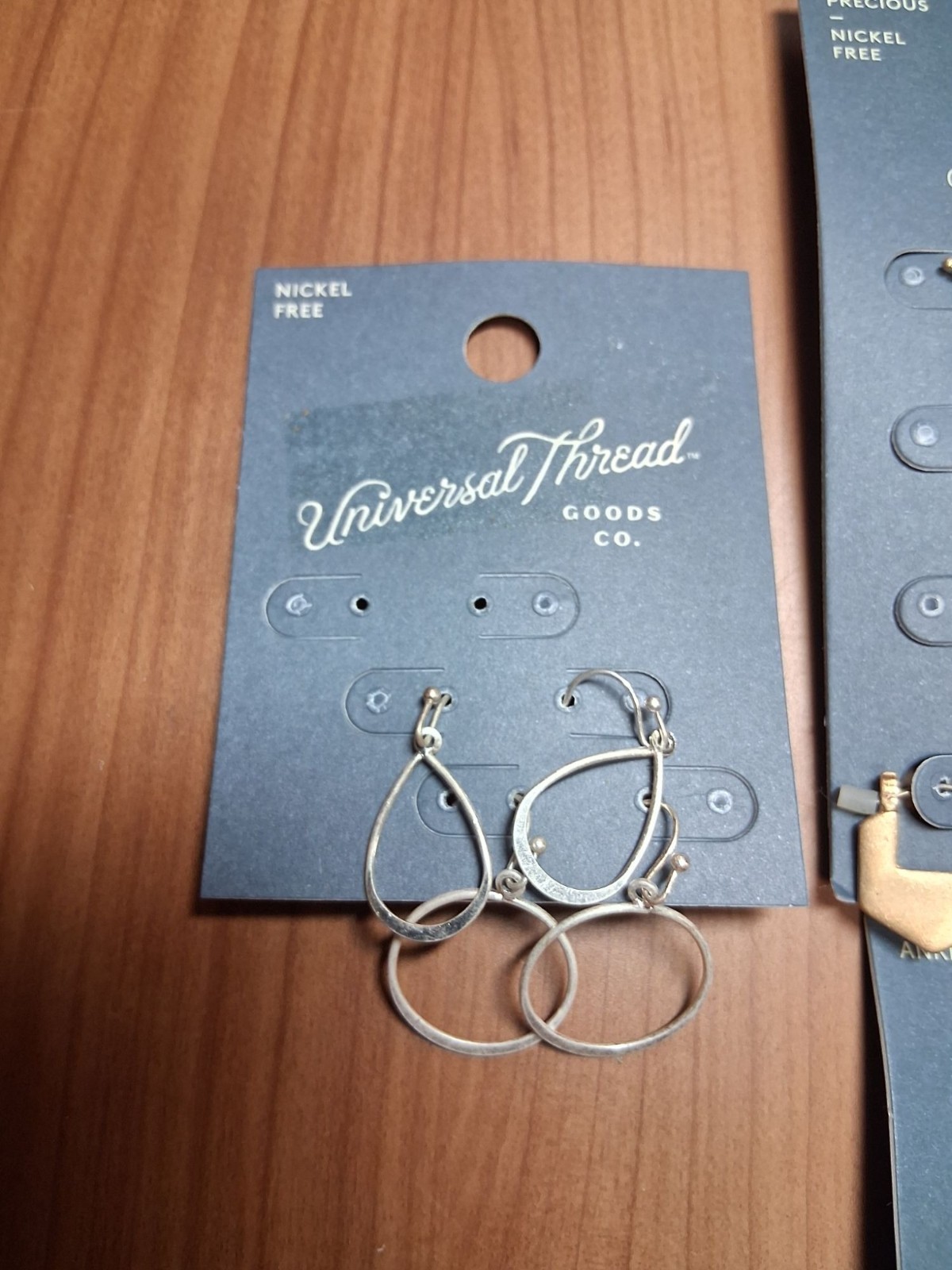 NWT Universal Thread Earring Anklet Bundle (22 Pa… - image 6