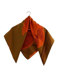 Foulard GUCCI soie camel femme occasion