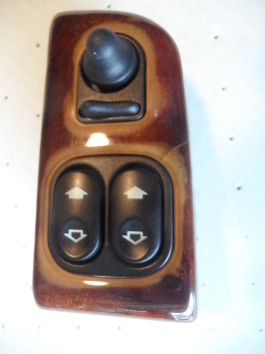 ガーターのみ 97-06 JAGUAR XK8 XKR OEM DRIVER/left SIDE MASTER POWER WINDOW