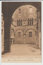 ANTIQUE POSTCARD OF SIENA - COURTYARD TOWN HALL - SMALL SIZE
