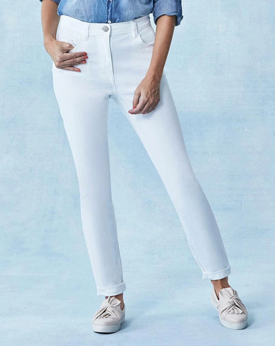 Womens jeans short length 2025