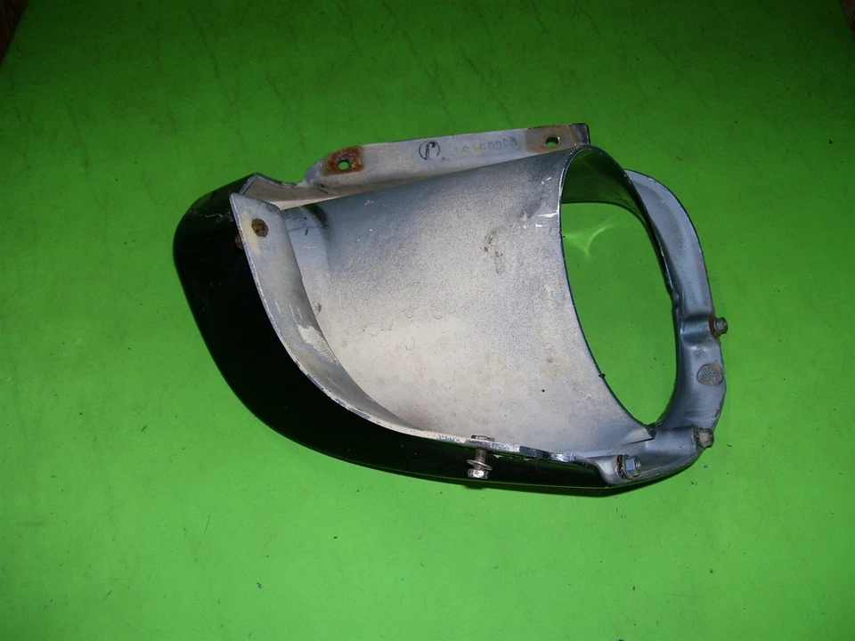 Extensión de faro guardabarros pasajero derecho 280Z 1980 Datsun 280ZX Nissan dañado Foto 4 de 4