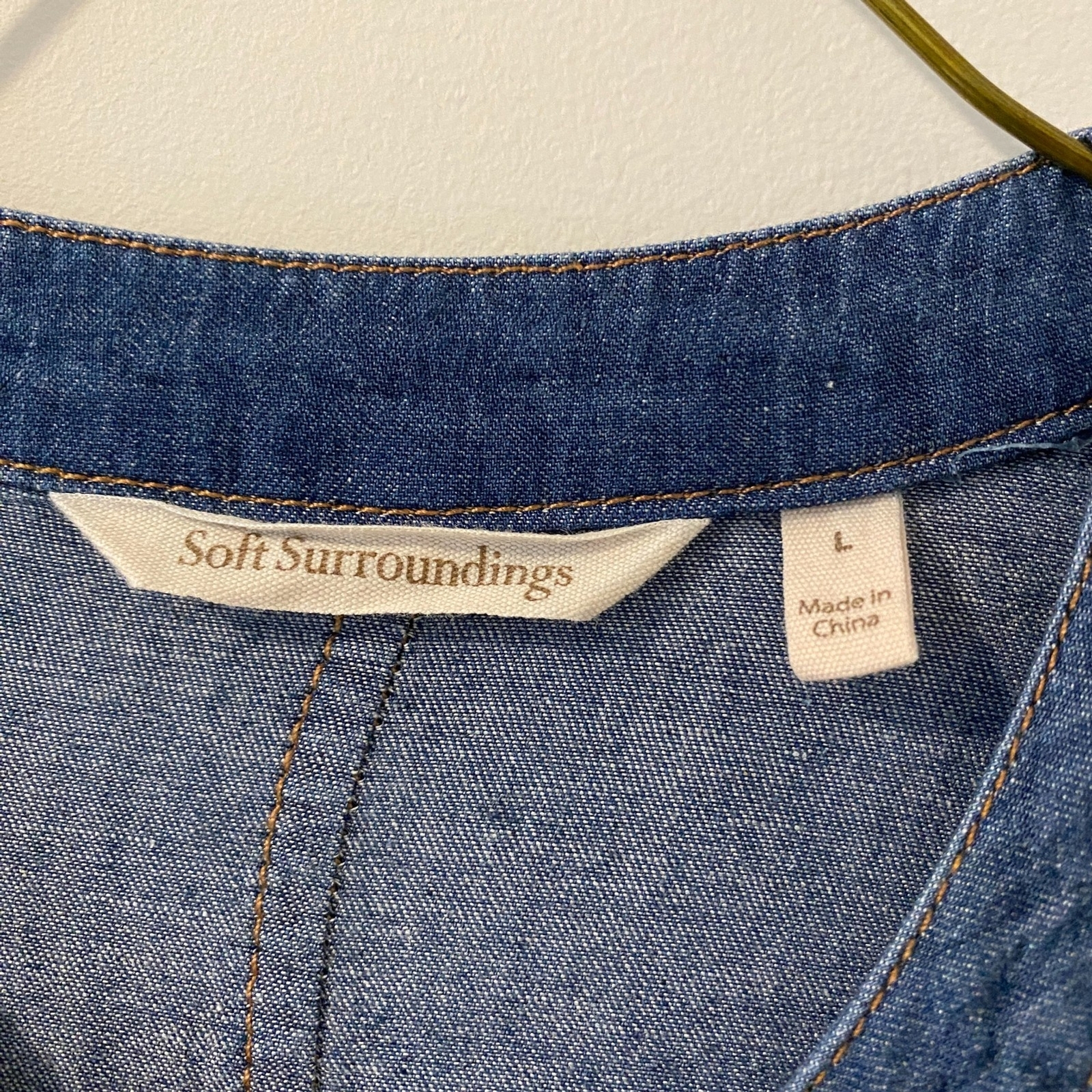 Soft Surroundings Denim Button Front Blouse Sz L - image 6