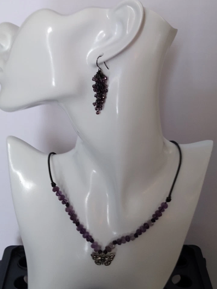 Collar y pulsera mariposa piedra púrpura fósil más pendientes perforados Foto 2 de 4