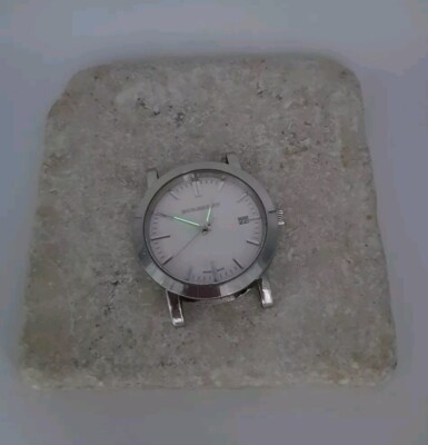 Burberry BU1379 Swiss Made Watch With Date Indicator Illuminated