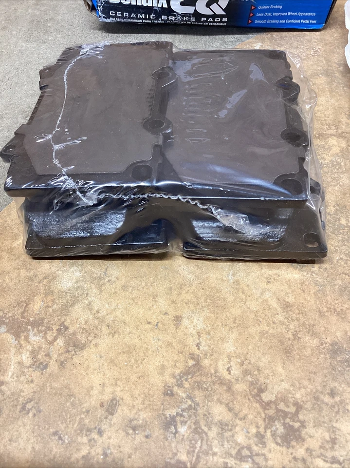 Pastillas de freno de cerámica Bendix CQ #D772 Foto 2 de 4