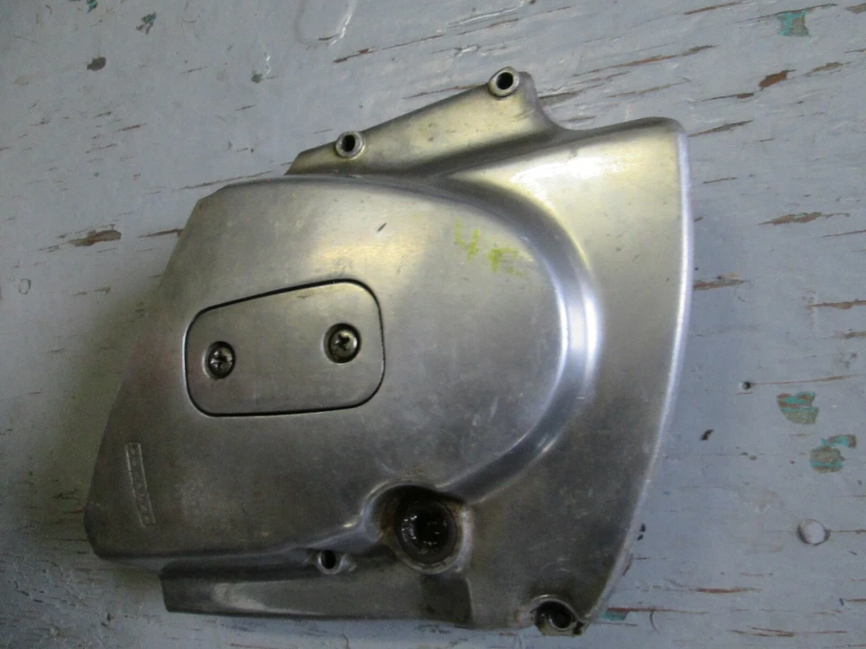 Cubierta de cadena OEM KZ400 / KZ440 14026-1011-80 Foto 4 de 4