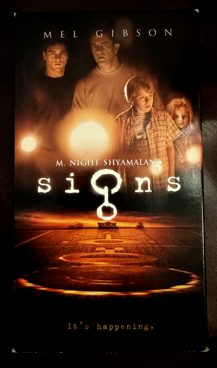 THA WEST FEST 2002 サイン入りビデオテープ　VHS Signs 2002 VHS Tape Vintage Mel Gibson M. Night Shyamalan Joaquin