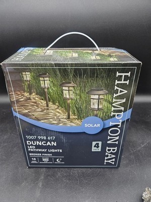 Hampton Bay 1007998617 4 Pack Duncan LED Solar Pathway Lights Bronze Finish NEW 