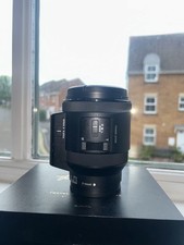 Sony 18-200mm F3.5-6.3 OSS Autofocus Video Camera Lens Working w/ Hood & Cap