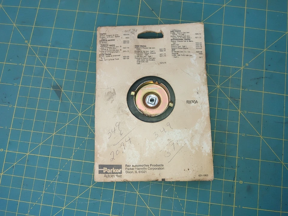 TAPA TANQUE GASOLINA RX 30A AUTO VINTAGE COMO NUEVO BUICK CHEVROLET LINCOLN MERCURY PLYMOUTH Foto 4 de 4