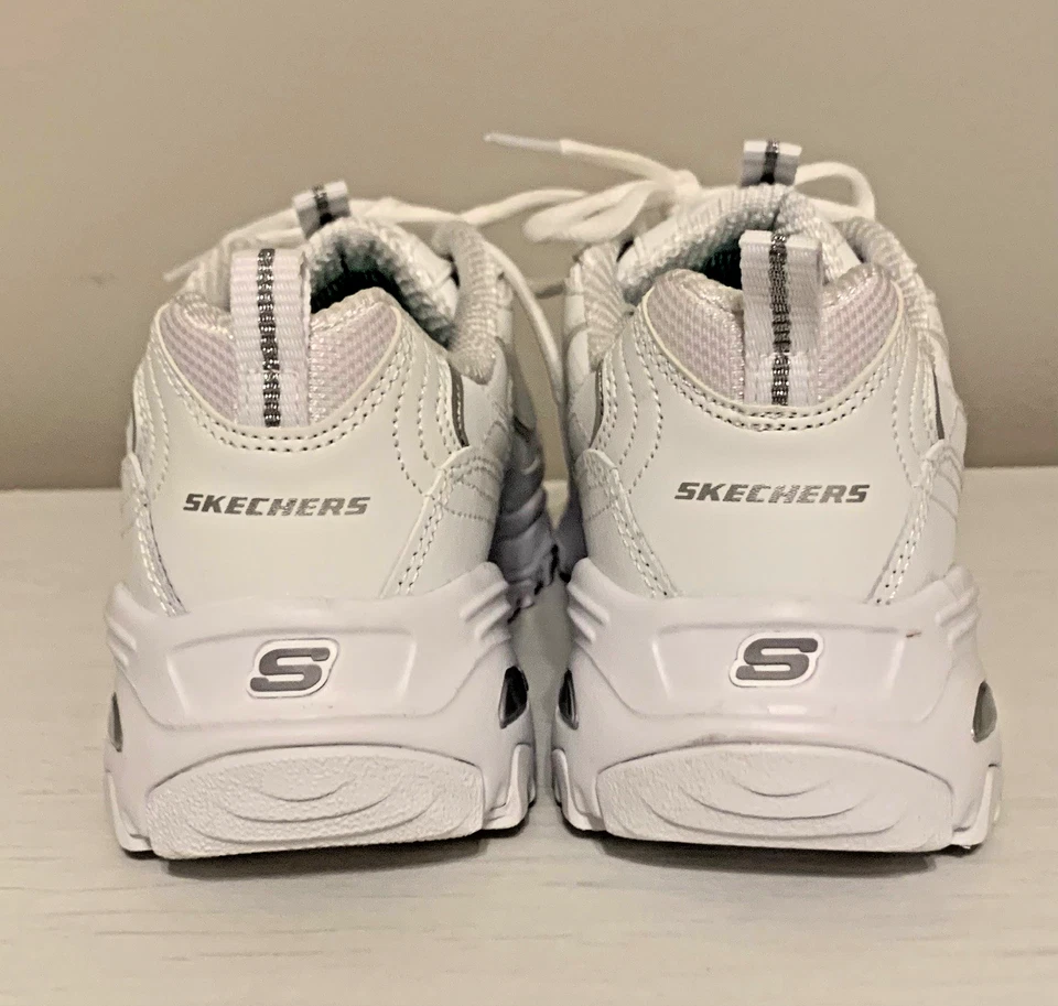 Skechers D’Lites 宽版空气凉爽记忆泡沫女式 7.5 码 — 第 4/4 张图片