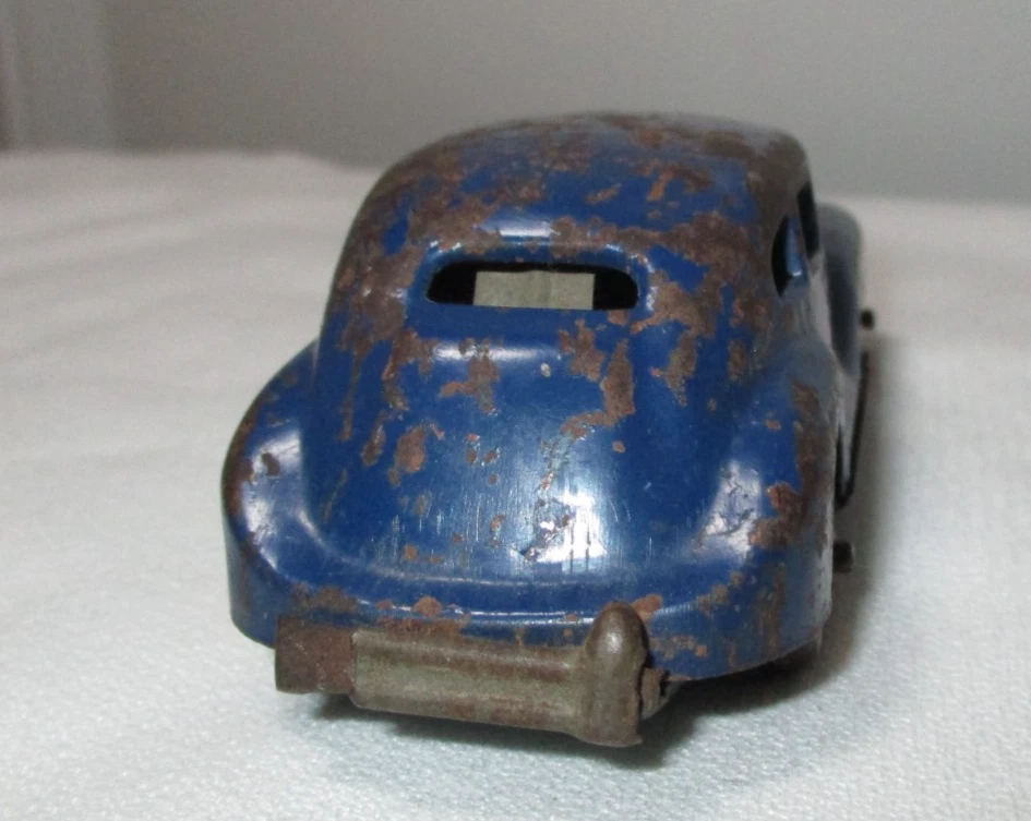 SEDÁN JAPONÉS VINTAGE AÑOS 50 ESTAÑO FRICCIÓN 2 PUERTAS Foto 4 de 4