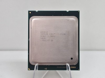 Intel Core i7-3930 k - 6 x 3,20 GHz / LGA 2011/ Six-Core Prozessor  BLITZBEREIT 