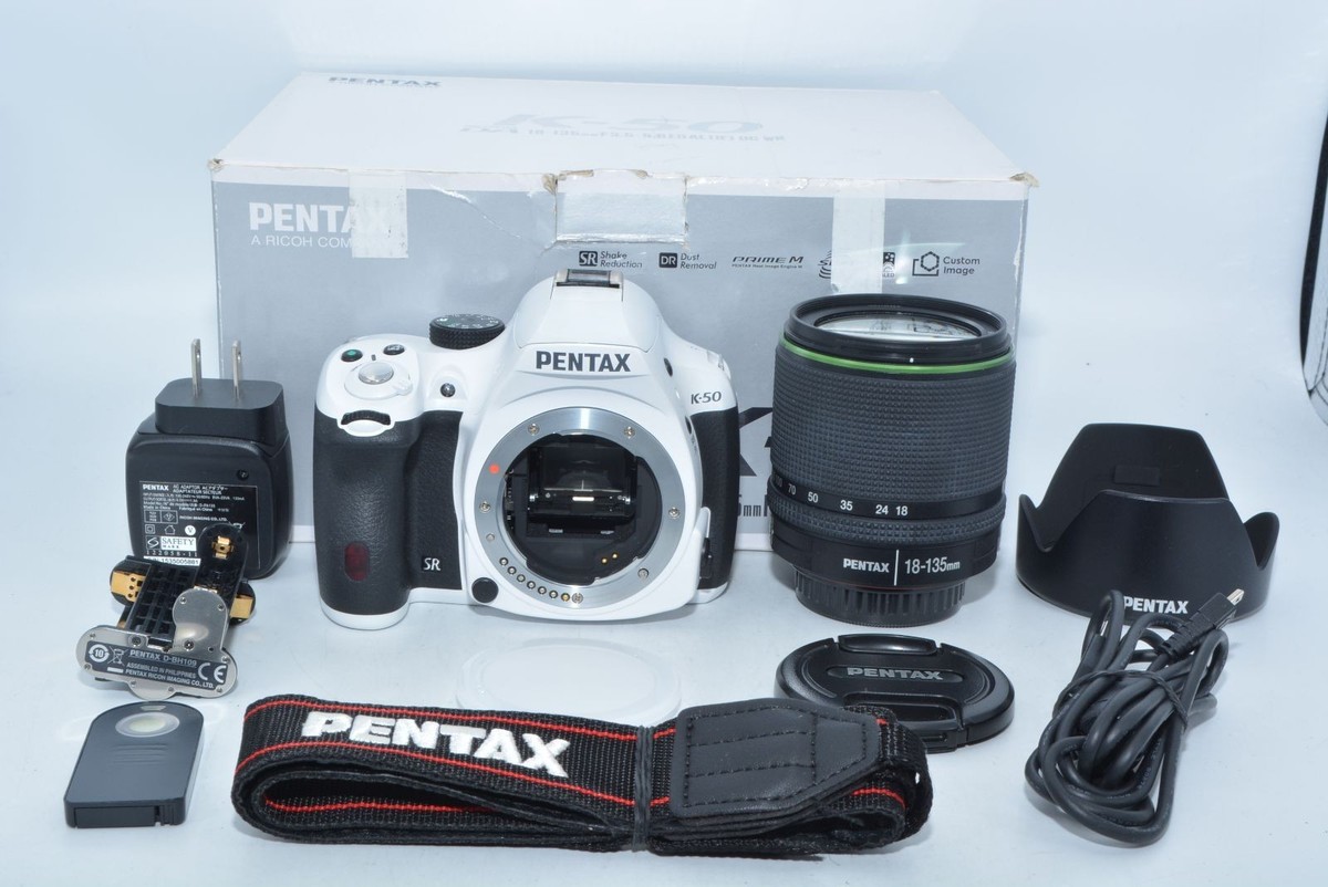 【oby】pentax k50 18-135mmWR＋DA35mmf2.4 PENTAX K-50 Digital DSLR Camera with DA18-135mm WR Lens Kit White