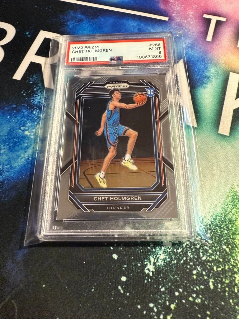 Chet Holmgren trading card