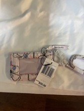 vera bradley Ultralight Zip ID And Lanyard. Retail 59.