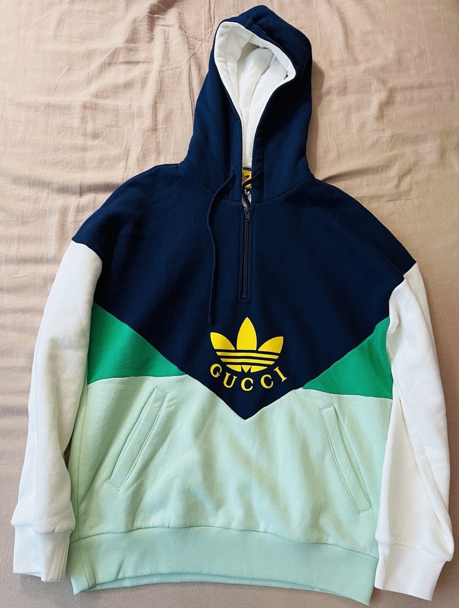 GUCCI★素敵!GRAPHIC PRINT BUNNY BLUE FELTED COTTON HOODIE BRAND NEW GUCCI x ADIDAS Sweatshirt Hoodie White/Blue/Teal