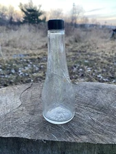 Vintage La Choy Bottle With Cap. Art Deco Style 5” Tall