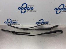 Wischerarm vorne VW Polo VI AW  P16080109